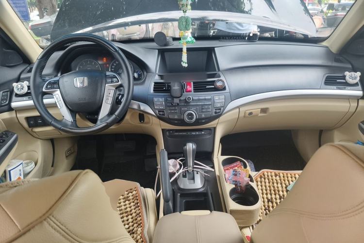 Used Honda Crosstour 2011 3.5L Flagship Edition Center Console