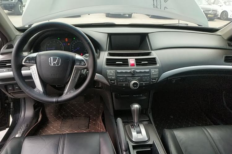 Used Honda Crosstour 2011 3.5L Flagship Edition Center Console