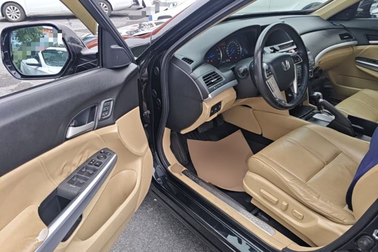 Used Honda Crosstour 2011 3.5L Flagship Edition Driver Seat