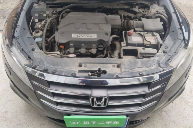 Used Honda Crosstour 2011 3.5L Flagship Edition Engine Bay
