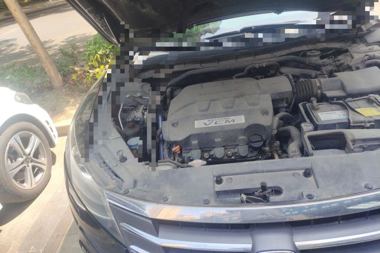Used Honda Crosstour 2011 3.5L Prestige Edition Engine Bay Right