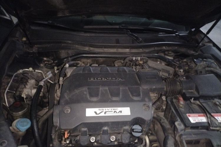Used Honda Crosstour 2011 3.5L Prestige Edition Engine Bay