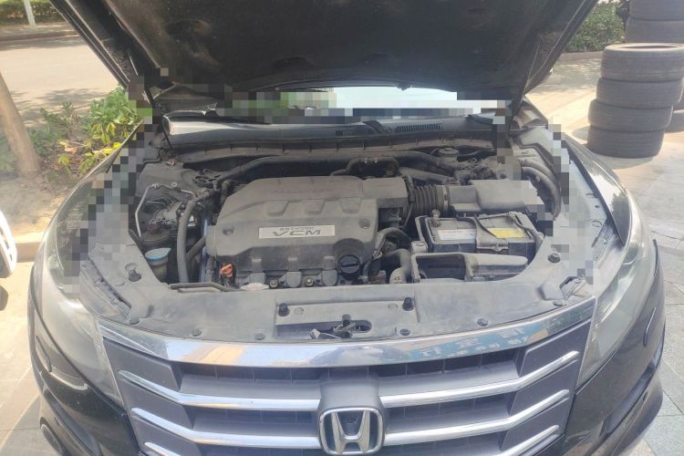 Used Honda Crosstour 2011 3.5L Prestige Edition Engine Bay