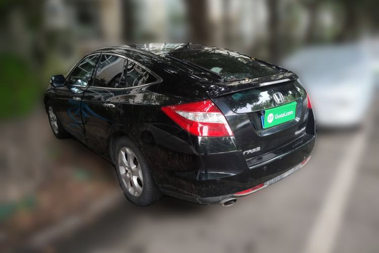 Used Honda Crosstour 2011 3.5L Flagship Edition Exterior 3