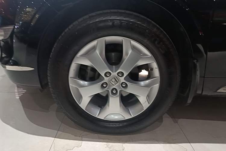 Used Honda Crosstour 2011 3.5L Flagship Edition Exterior 4