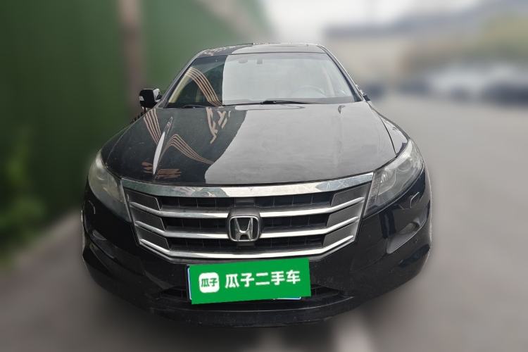 Used Honda Crosstour 2011 3.5L Flagship Edition Front