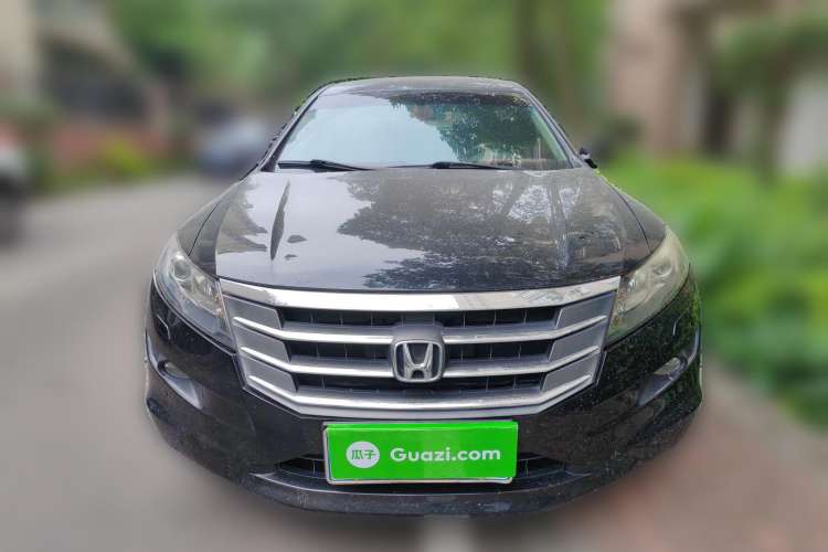 Used Honda Crosstour 2011 3.5L Flagship Edition Front