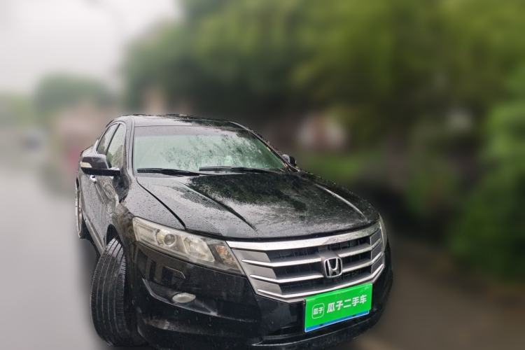 Used Honda Crosstour 2011 3.5L Flagship Edition Front Right 45 Deg