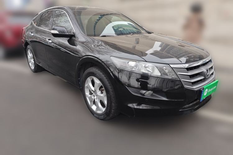 Used Honda Crosstour 2011 3.5L Prestige Edition Front Right 45 Deg