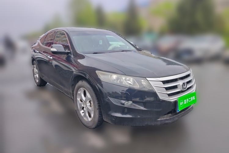 Used Honda Crosstour 2011 3.5L Flagship Edition Front Right 45 Deg