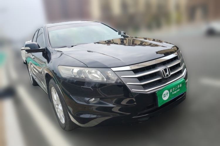 Used Honda Crosstour 2011 3.5L Flagship Edition Front Right 45 Deg