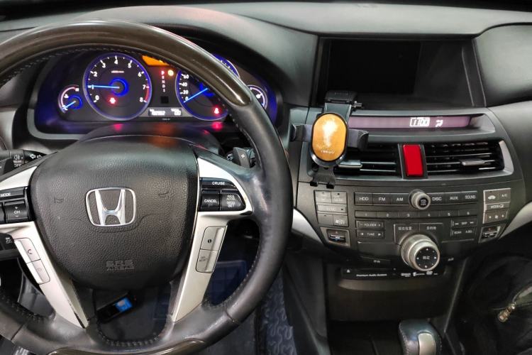 Used Honda Crosstour 2011 3.5L Flagship Edition Interior 2