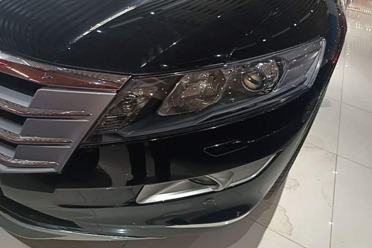 Used Honda Crosstour 2011 3.5L Flagship Edition Left Front Headlight