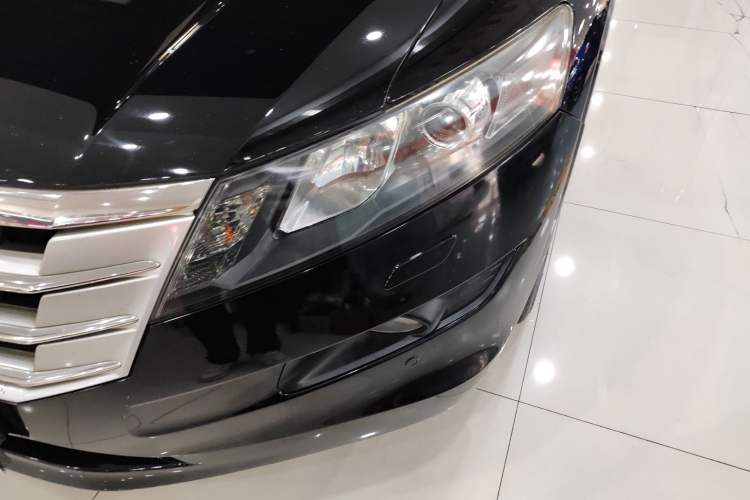 Used Honda Crosstour 2011 3.5L Flagship Edition Left Front Headlight
