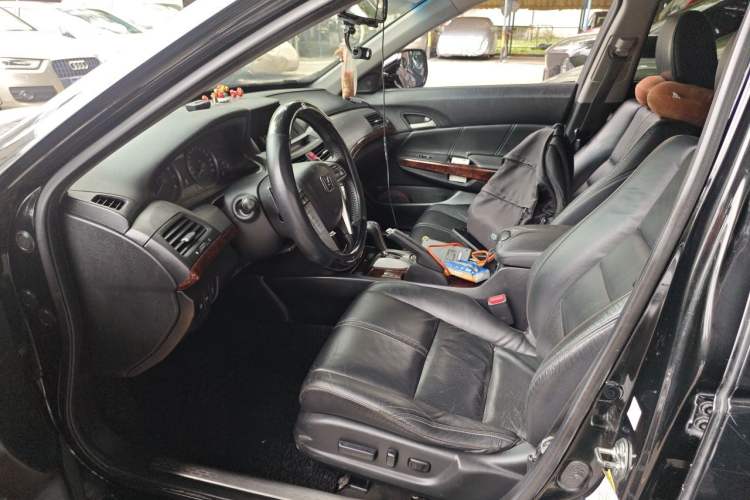 Used Honda Crosstour 2011 3.5L Flagship Edition Left Front Seat