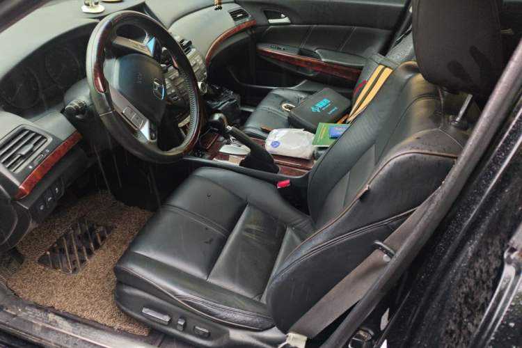 Used Honda Crosstour 2011 3.5L Flagship Edition Left Front Seat