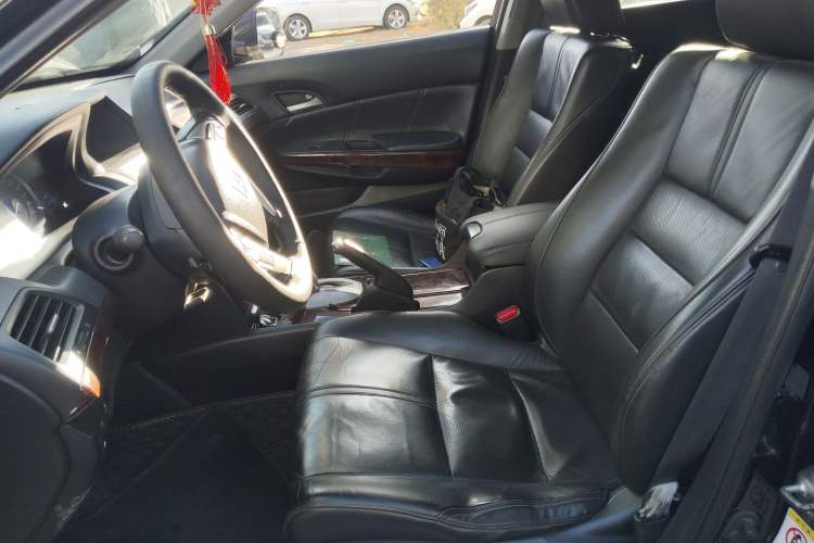 Used Honda Crosstour 2011 3.5L Flagship Edition Left Front Seat
