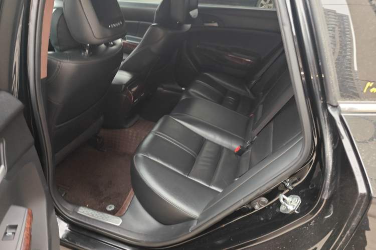 Used Honda Crosstour 2011 3.5L Prestige Edition Left Rear Seat