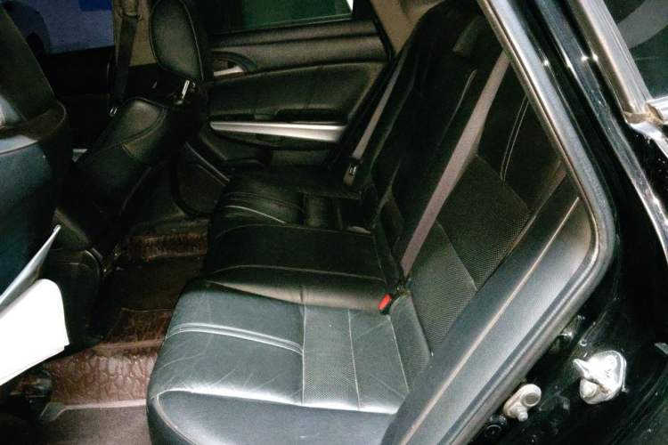 Used Honda Crosstour 2011 3.5L Flagship Edition Left Rear Seat