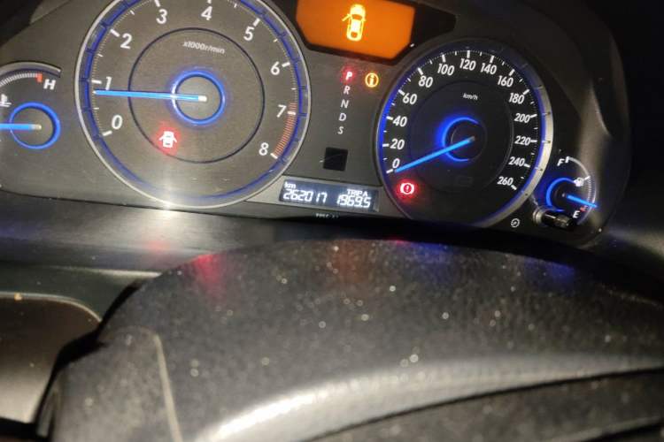 Used Honda Crosstour 2011 3.5L Flagship Edition Odometer Close Up