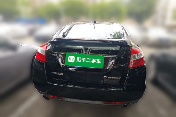 Used Honda Crosstour 2011 3.5L Flagship Edition Rear