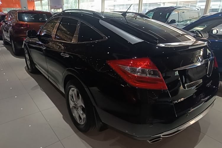 Used Honda Crosstour 2011 3.5L Flagship Edition Rear Left 45 Deg