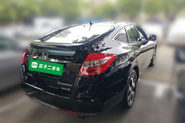 Used Honda Crosstour 2011 3.5L Flagship Edition Rear Right 45 Deg