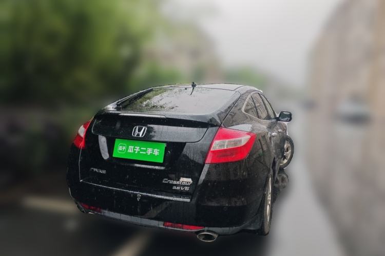 Used Honda Crosstour 2011 3.5L Flagship Edition Rear Right 45 Deg