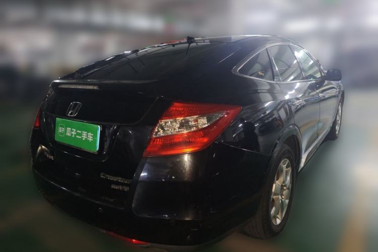 Used Honda Crosstour 2011 3.5L Prestige Edition Rear Right 45 Deg