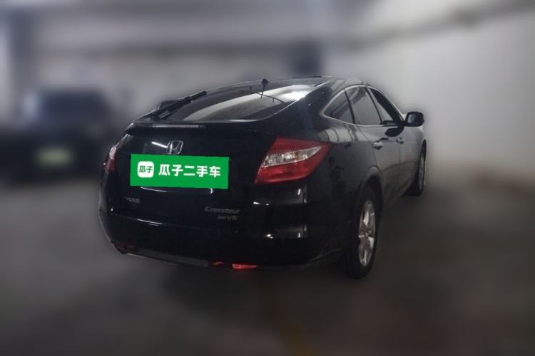 Used Honda Crosstour 2011 3.5L Prestige Edition Rear Right 45 Deg