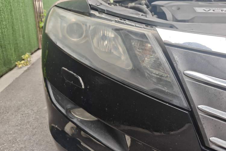 Used Honda Crosstour 2011 3.5L Flagship Edition Right Front Headlight