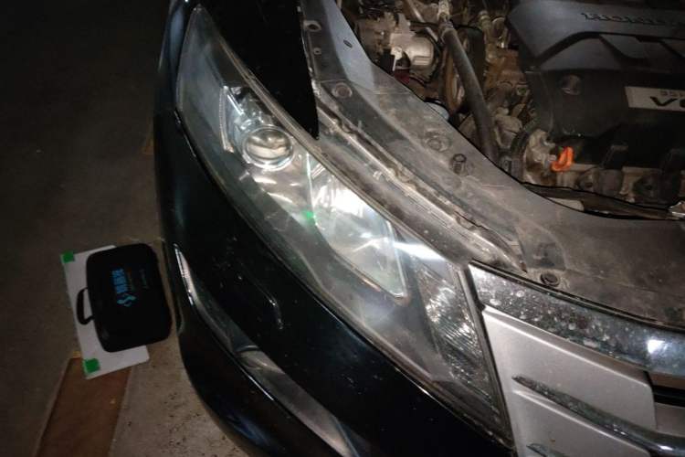 Used Honda Crosstour 2011 3.5L Flagship Edition Right Front Headlight