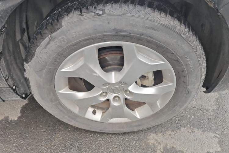 Used Honda Crosstour 2011 3.5L Flagship Edition Right Front Wheel Hub
