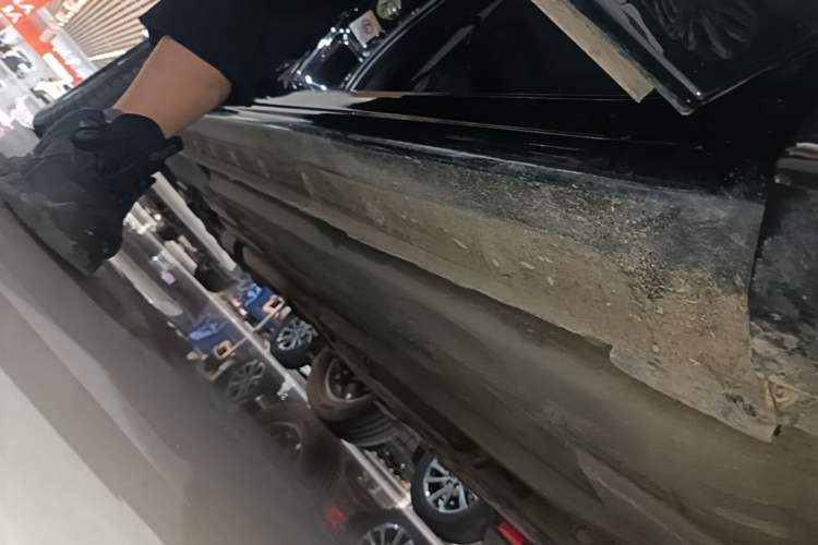 Used Honda Crosstour 2011 3.5L Flagship Edition Right Side Sill