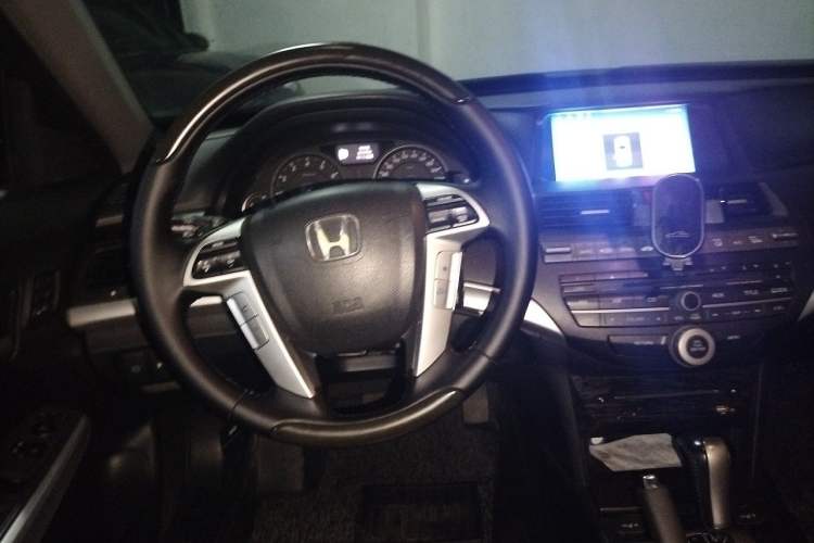 Used Honda Crosstour 2011 3.5L Prestige Edition Steering Wheel