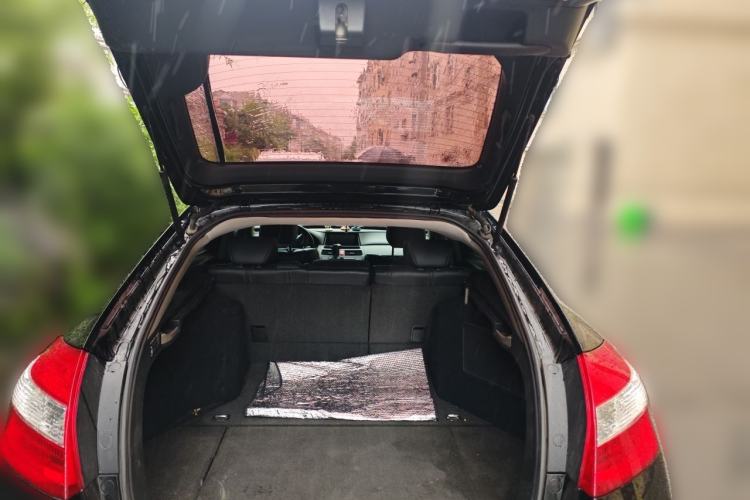 Used Honda Crosstour 2011 3.5L Flagship Edition Trunk