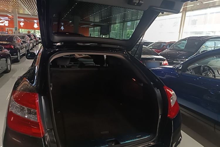 Used Honda Crosstour 2011 3.5L Flagship Edition Trunk