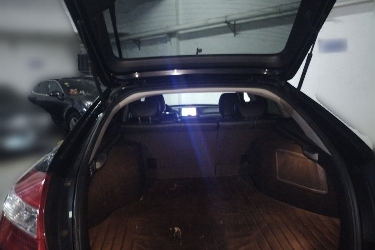 Used Honda Crosstour 2011 3.5L Prestige Edition Trunk