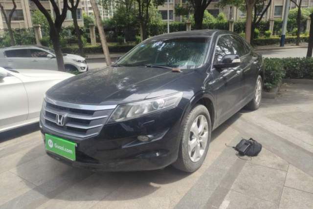 Used Honda Crosstour 2011 3.5L Prestige Edition