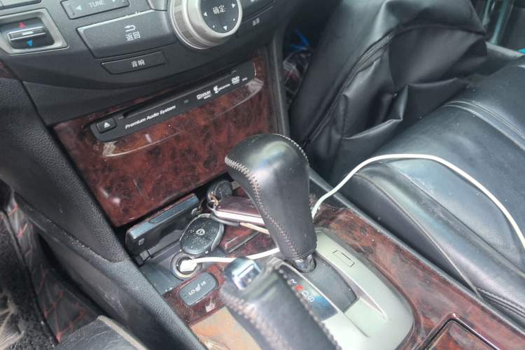 Used Honda Crosstour 2011 3.5L Flagship Edition Gear Lever