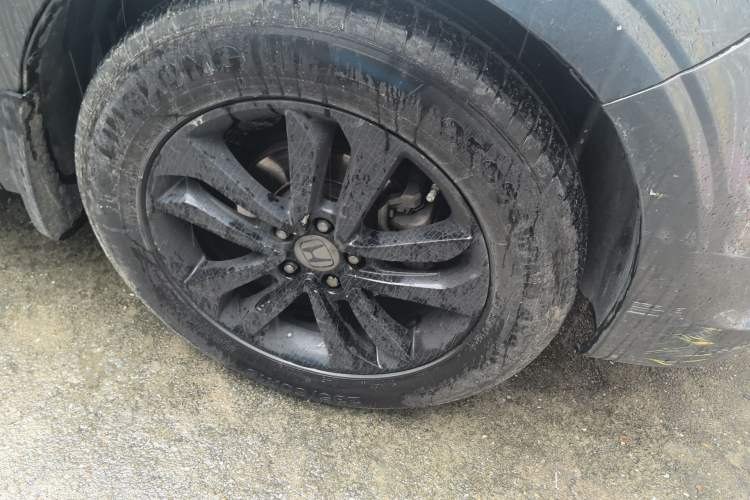 Used Honda Crosstour 2011 3.5L Flagship Edition Right Front Wheel Hub