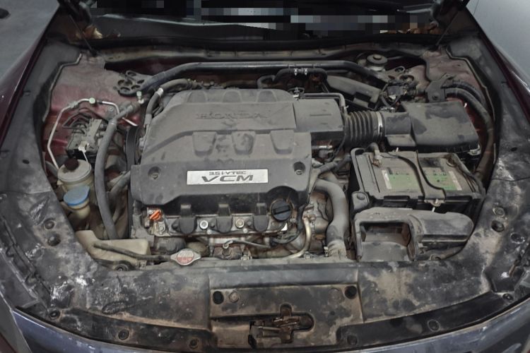 Used Honda Crosstour 2011 3.5L Prestige Edition Engine Bay