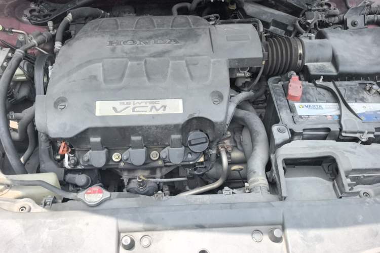 Used Honda Crosstour 2011 3.5L Prestige Edition Engine Bay