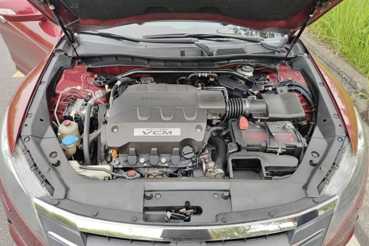 Used Honda Crosstour 2011 3.5L Prestige Edition Engine Bay