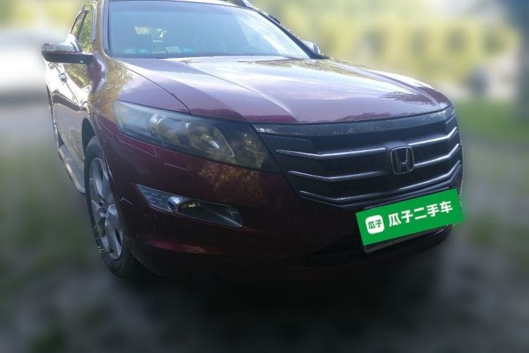 Used Honda Crosstour 2011 3.5L Prestige Edition Front Right 45 Deg