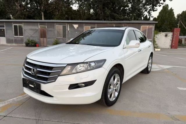 Used Honda Crosstour 2011 3.5L Prestige Edition