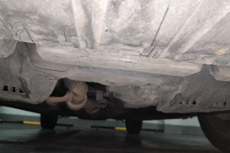 Used Honda Crosstour 2011 3.5L Prestige Edition Chassis Front