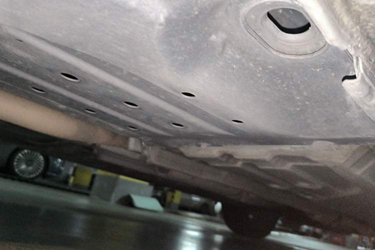 Used Honda Crosstour 2011 3.5L Prestige Edition Chassis Rear Right