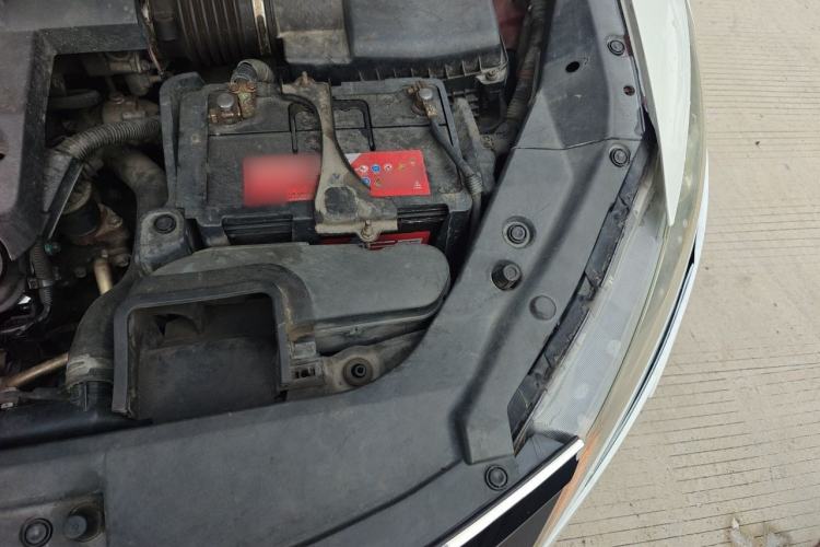 Used Honda Crosstour 2011 3.5L Flagship Edition Engine Bay Left