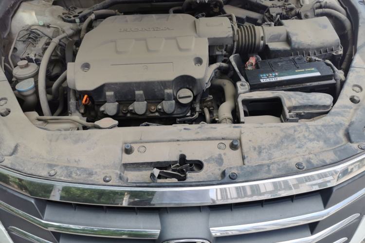 Used Honda Crosstour 2011 3.5L Prestige Edition Engine Bay